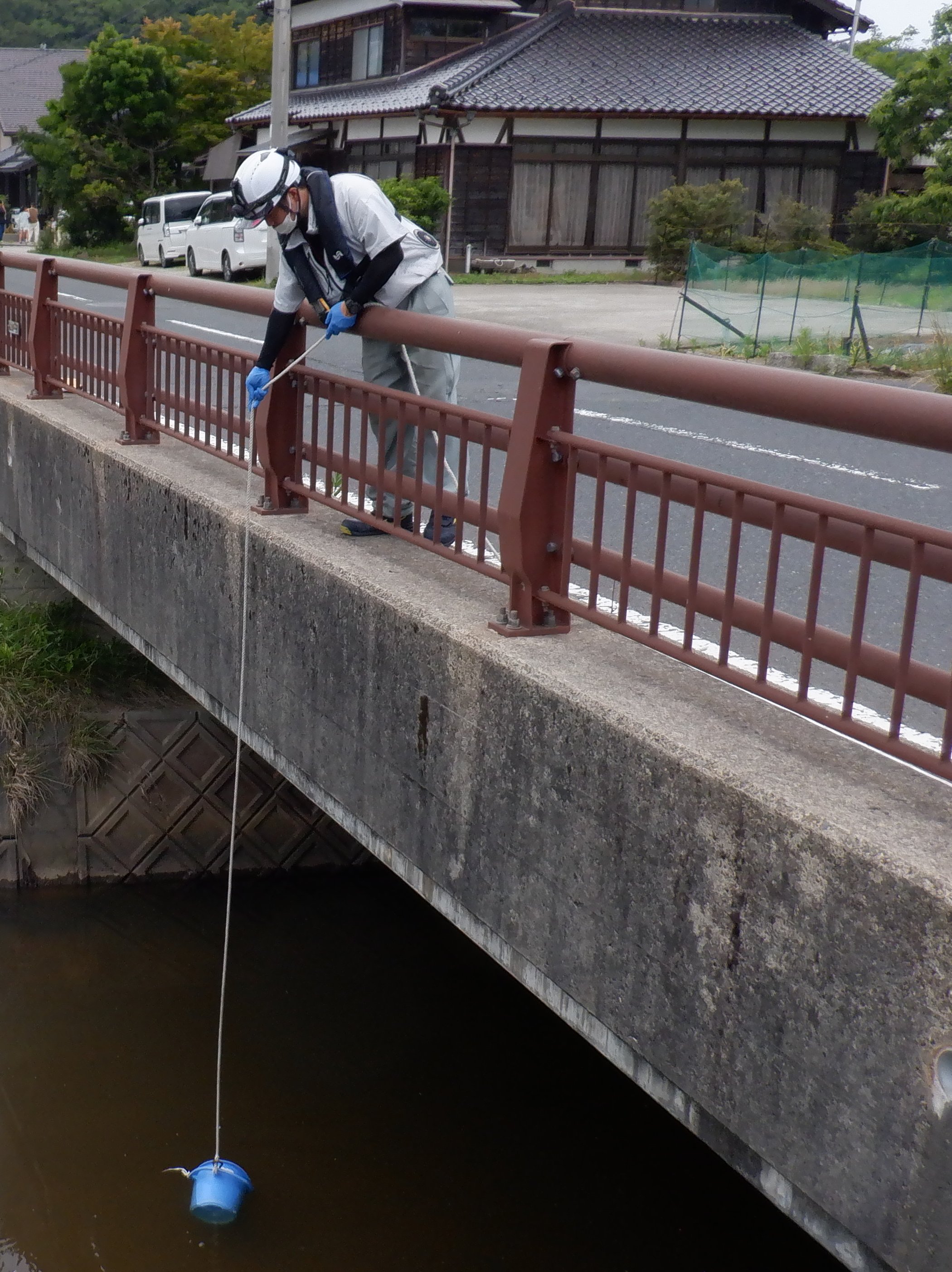 採水